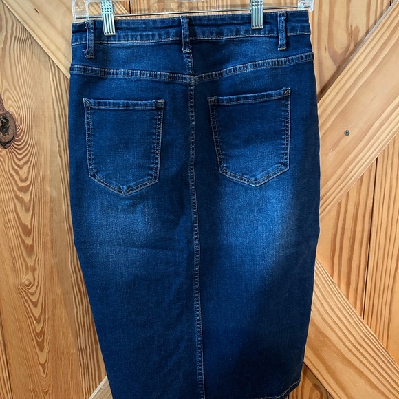 The Main Street Exchange Midi Denim Skirt - Picture 2 of 3